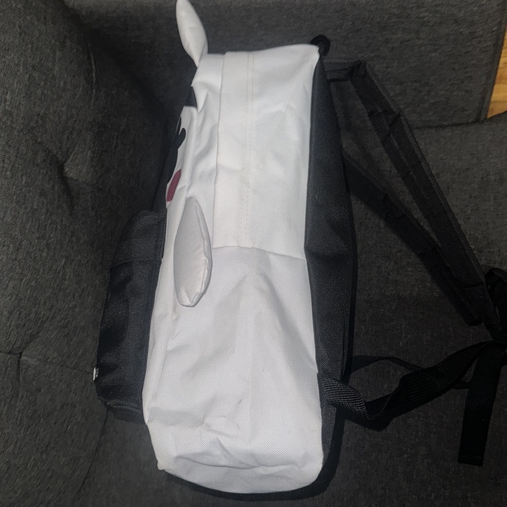 Loungefly White Cat Backpack Y2K Hot Topic - Picture 7 of 16